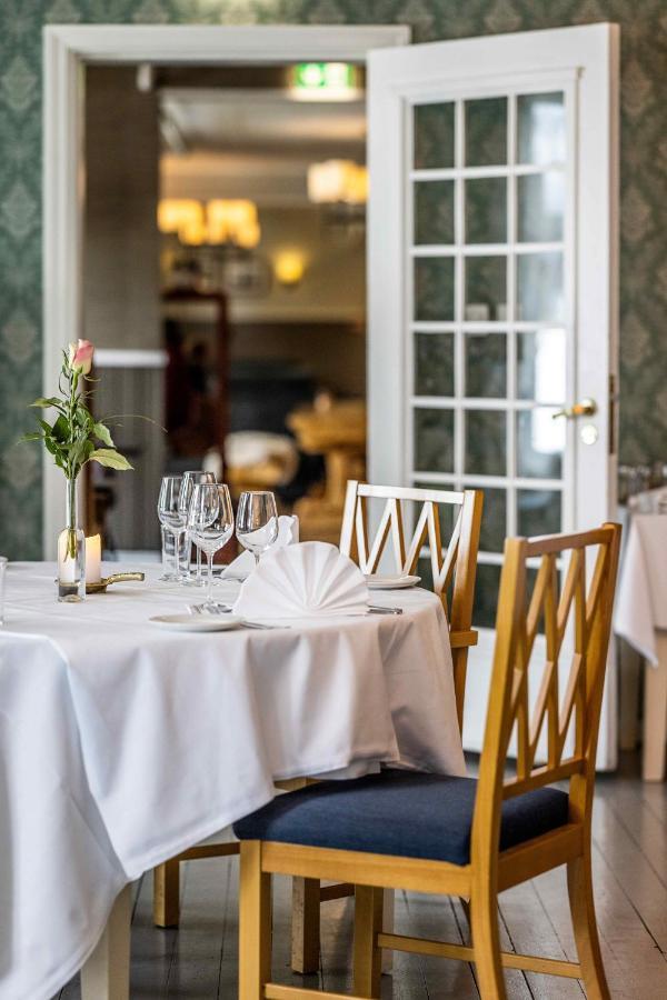 Gloppen Hotell - By Classic Norway Hotels Sandane Esterno foto