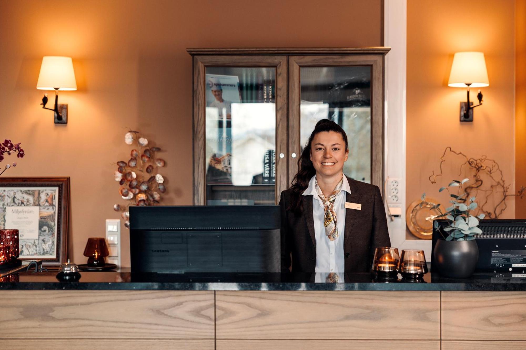 Gloppen Hotell - By Classic Norway Hotels Sandane Esterno foto